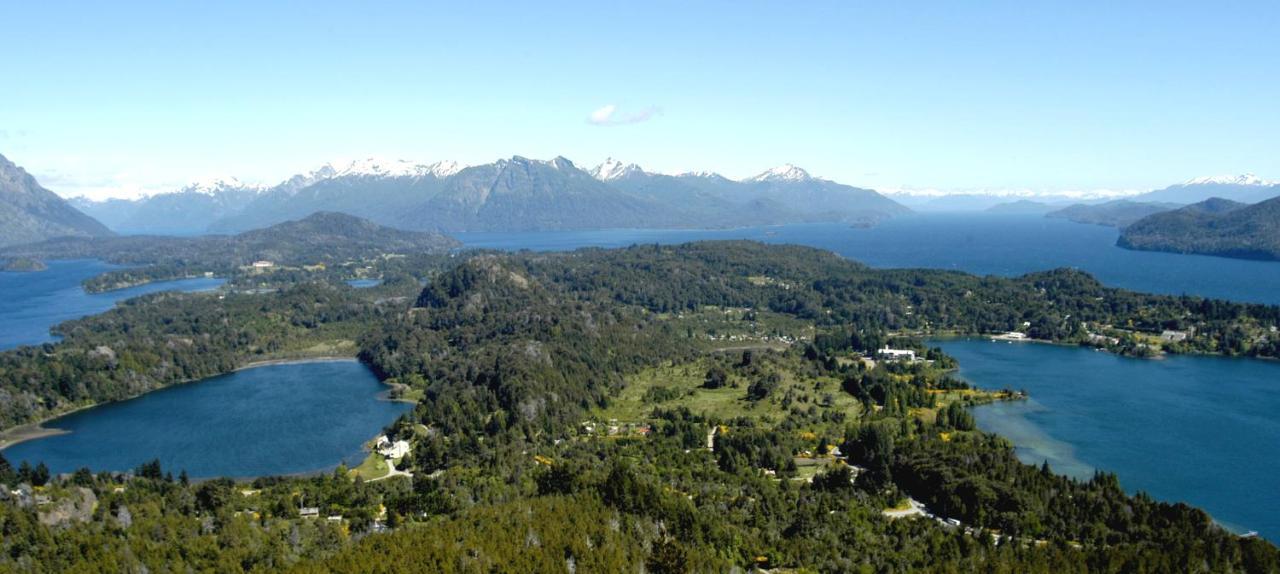 Alojamiento Curru Leuvu Bariloche酒店 外观 照片